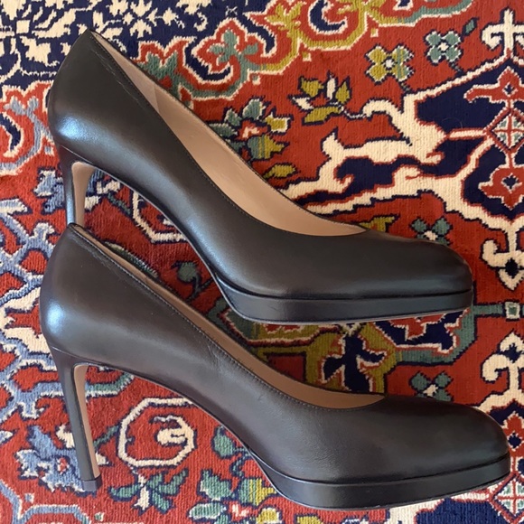 Stewart Wiseman The Beatrix Pump In Black Leather - Picture 7 of 15